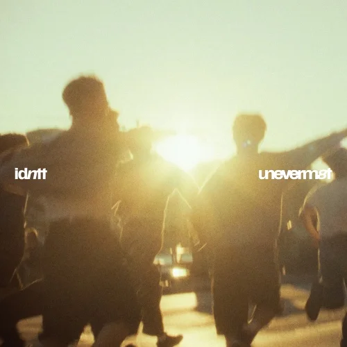 Cover for 던져 (Storm)