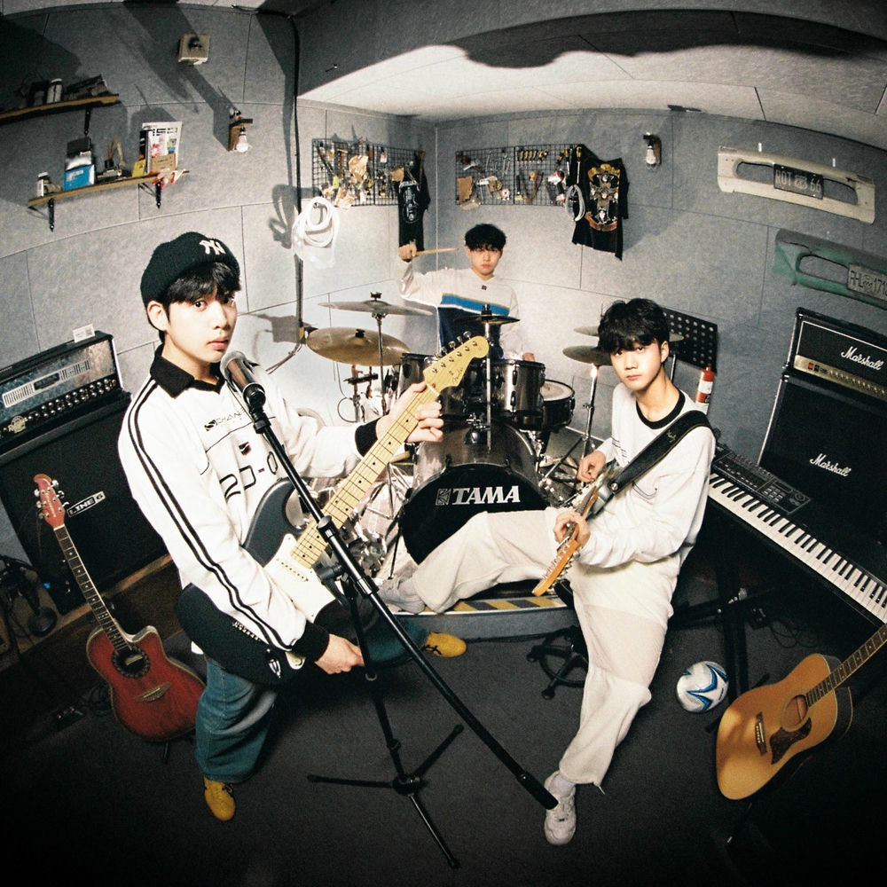 sway by Tokai album art